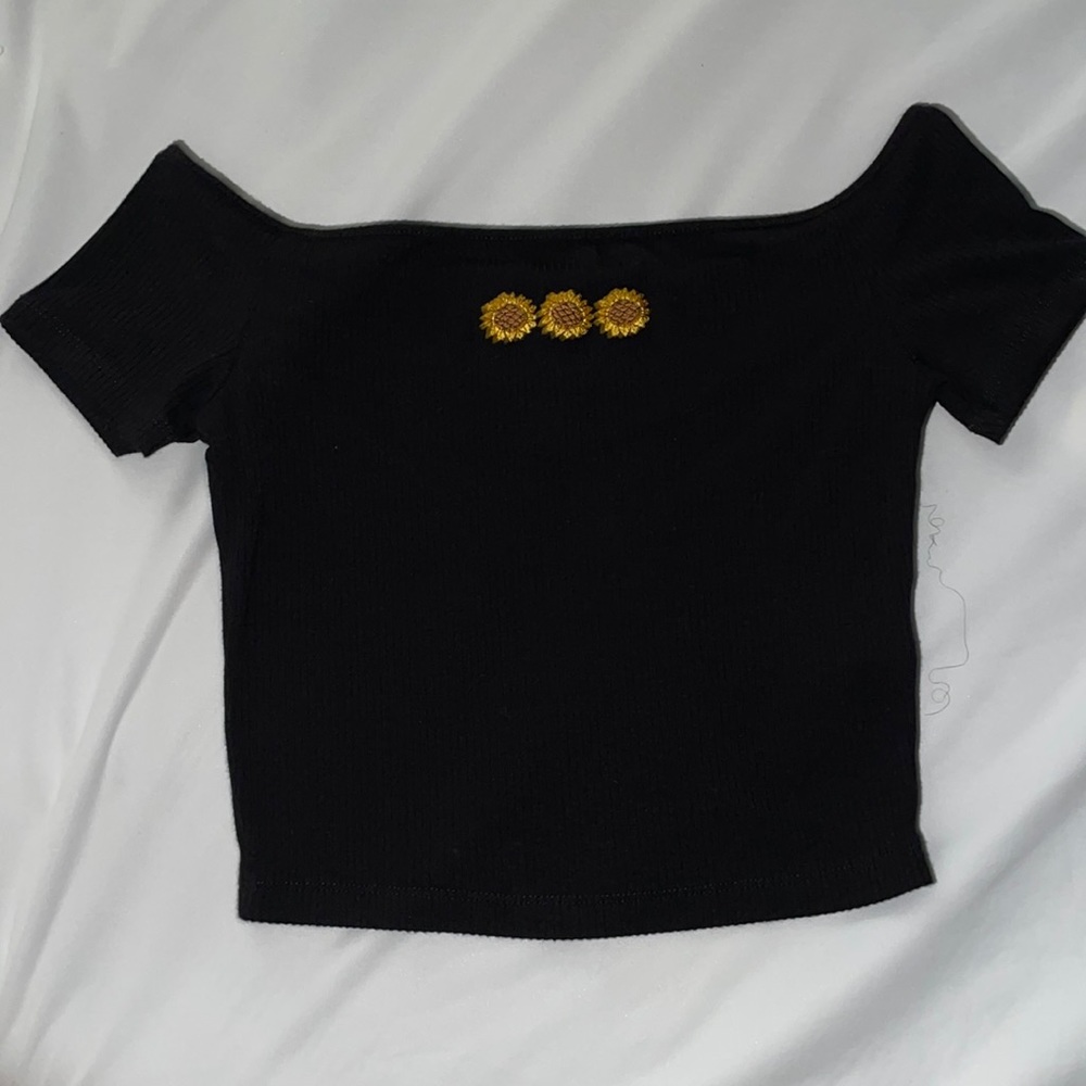NOT AVAILABLE Shoulder CropTop